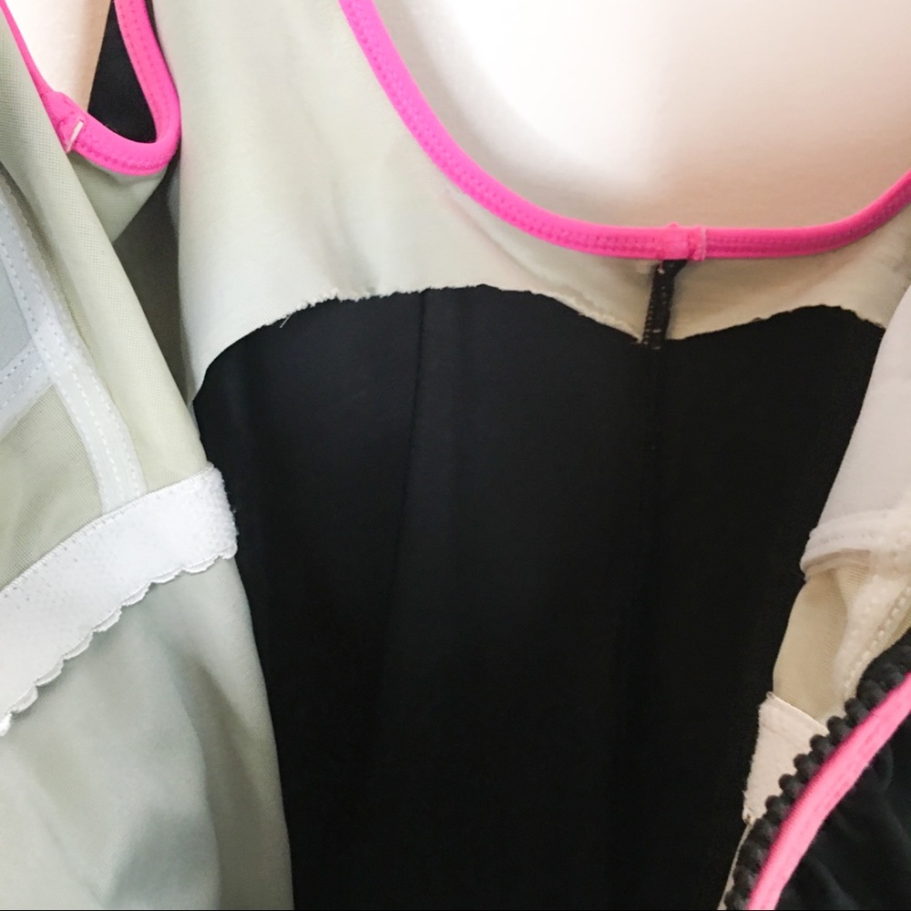 Reebok Half Zip One Piece Swimsuit Black Size 14 - Picture 4 of 13